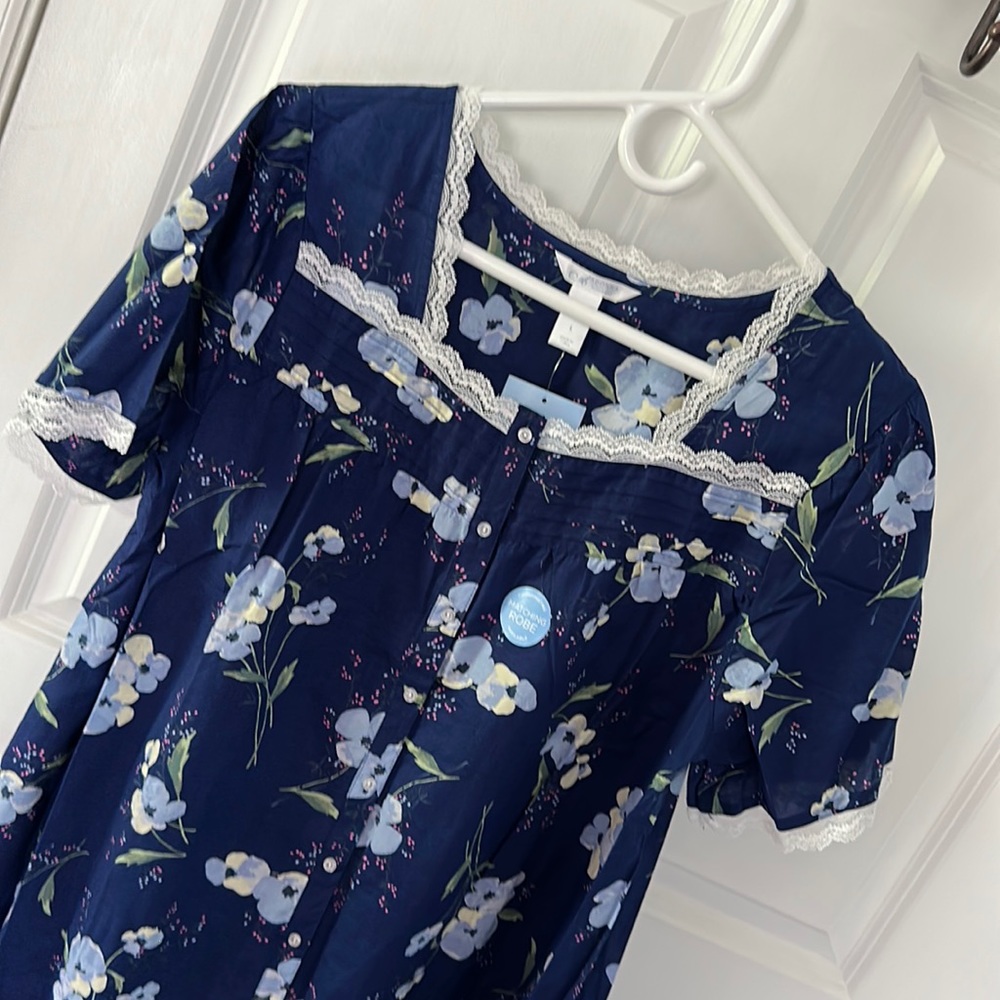 NWT matching nightgown and robe